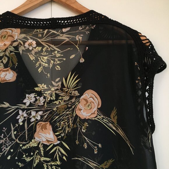 Anthropologie Meadow Rue Moody Black Floral Cotton Crochet Lace Pintuck Tank Top - Picture 9 of 16
